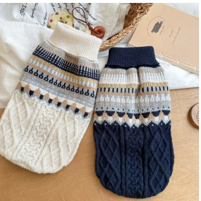 Meelas Vintage Paw Sweater