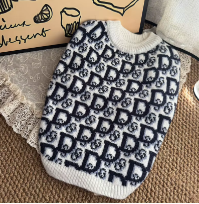 Meelas Designer Paw Knit